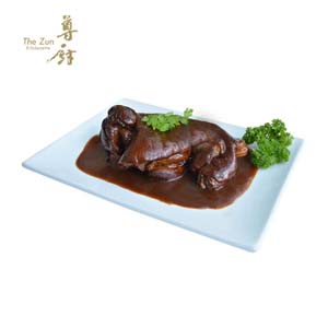 Braised Pork Knuckle with Superior Sauce